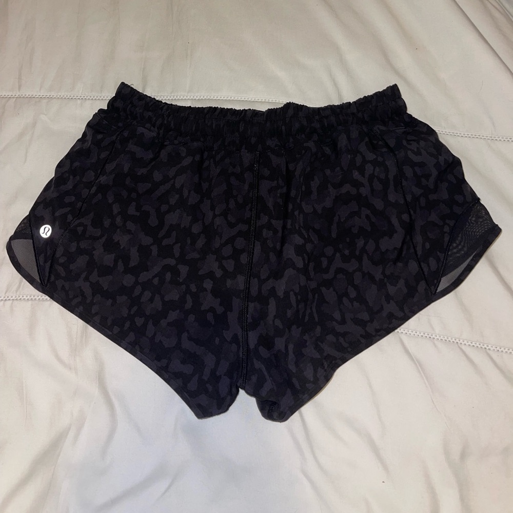 Lululemon hotty hots